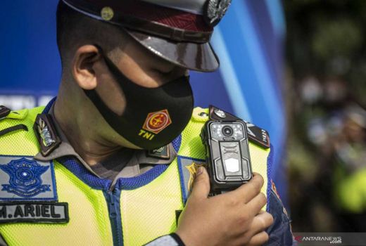Polda Riau Berlakukan Tilang Elektronik Mobile di Pekanbaru - GenPI.co RIAU
