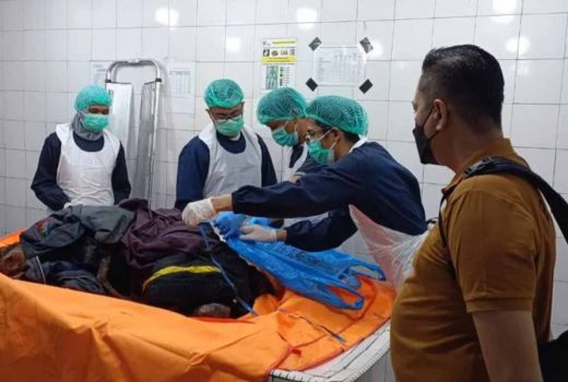 Warga Pekanbaru Dikejutkan Temuan Mayat Pria Membusuk - GenPI.co RIAU