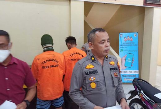 2 Pria di Pekanbaru Nekat Menjambret untuk Berjudi Online - GenPI.co RIAU