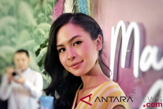 Maudy Ayunda Jadikan Gaya Pakaian Artis Luar Negeri untuk Referensi - GenPI.co RIAU