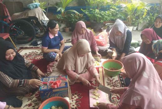 Tingkatkan Ekonomi, Petani Semangka di Pekanbaru Dilatih Bikin Selai - GenPI.co RIAU