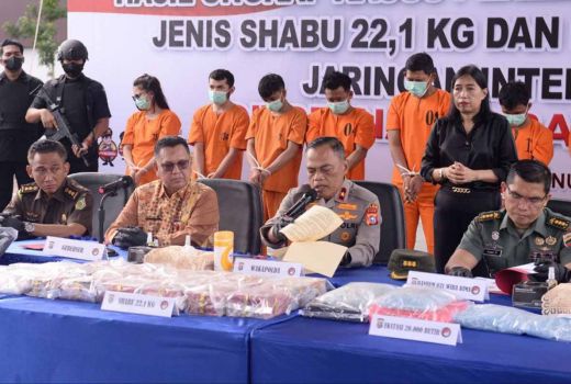 Napi Kendalikan Narkoba, Lapas Pekanbaru Buru Pemasok Handphone - GenPI.co RIAU