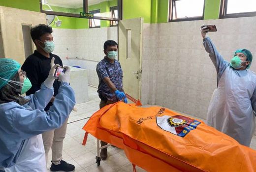 Dokter Tewas Gantung Diri di Bengkalis, Diduga Karena Depresi - GenPI.co RIAU