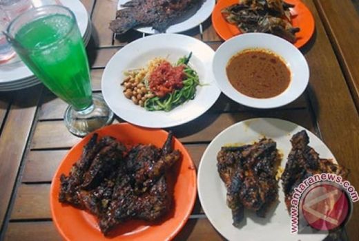 Resep Ayam Taliwang, Mudah, Menggoyang Lidah - GenPI.co SULSEL