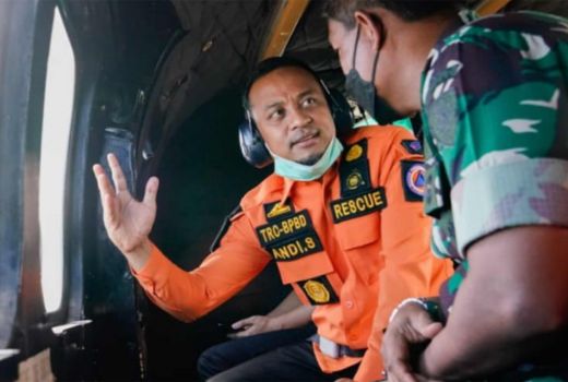 KM Teman Niaga Tenggelam di Selat Makassar, Gubernur Sulsel Beri Kabar Baik - GenPI.co SULSEL