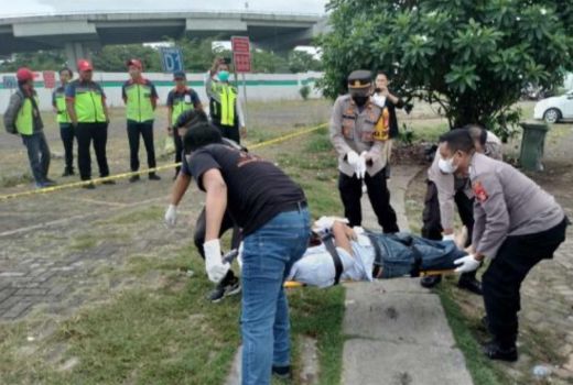 Pengunjung Bandara Hasanuddin Makassar Geger, Lalu Polisi Datang - GenPI.co SULSEL