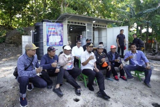 Gubernur Sulsel Sulap Air Pesisir Layak Minum, Mantap Betul - GenPI.co SULSEL