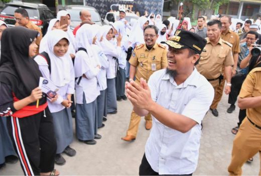 Smart School Gubernur Sulsel Dipuji SMAN 1 Bulukumba - GenPI.co SULSEL