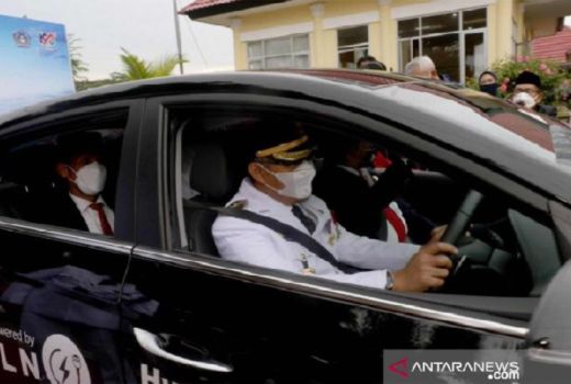 Pejabat Pemkot Makassar Bakal Pakai Mobil Listrik Rp16 Miliar - GenPI.co SULSEL
