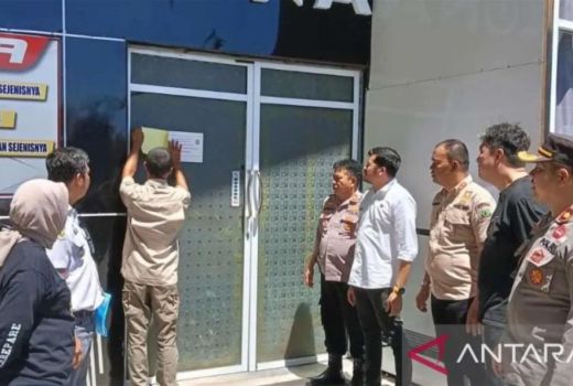 Satpol PP Pinrang Segel Penjualan Minuman Setan di Zona Kuliner The M Hotel - GenPI.co SULSEL