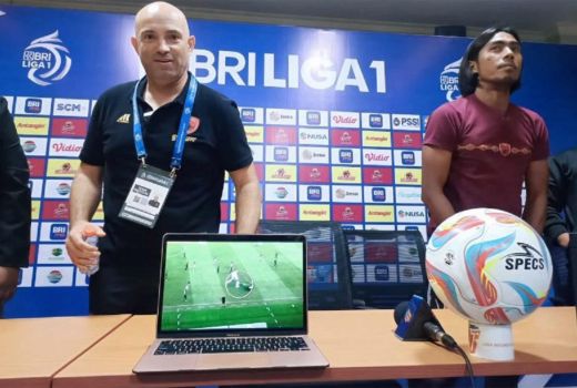 Pelatih PSM Makassar Kritik Keras Kinerja Wasit Liga 1, Begini Kalimatnya - GenPI.co SULSEL
