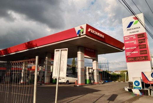 Apa-Apa Naik, Harga Pertamax di Sulsel Rp 12.750 - GenPI.co SULSEL
