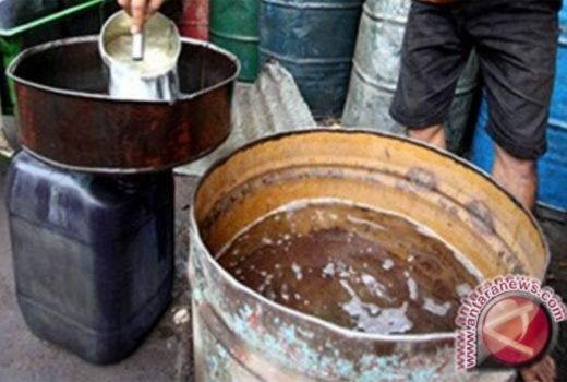 Minyak Tanah Subsidi di Baubau Diduga Tembus Rp10 Ribu Perliter - GenPI.co SULTRA