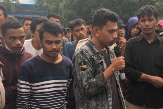 Massa Desak Polda Sultra Periksa Bos Tambang dan Oknum Polisi Ini - GenPI.co SULTRA