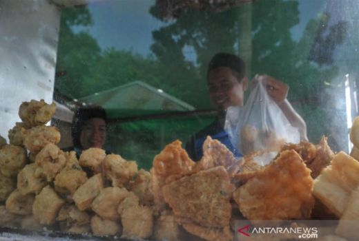 Dampak Buruk Makan Gorengan saat Berbuka Puasa, Bisa Fatal - GenPI.co SULTRA