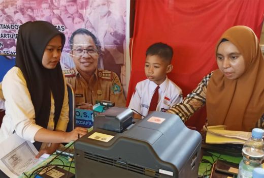 Jebol 15 Sekolah di Kendari, 2.123 Anak TK SD Langsung Punya KIA - GenPI.co SULTRA