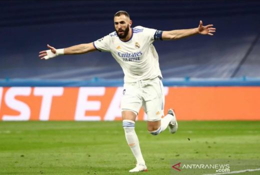 Berbuka 13 Menit Sebelum Laga, Benzema Cetak Hattrick vs Chelsea - GenPI.co SULTRA