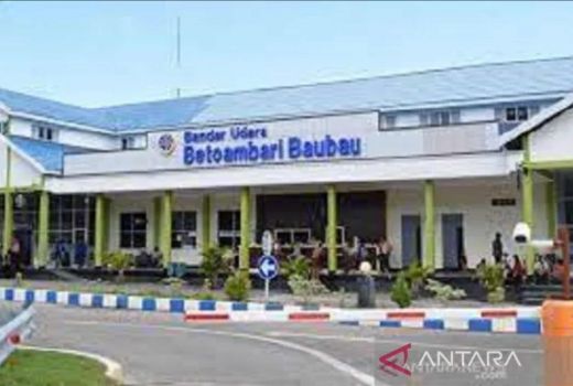 Lebaran Boleh Tapi Cuti Jangan, Sambut Mudik di Bandara Baubau - GenPI.co SULTRA