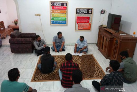 Pakai Narkoba, 22 Pecandu Direhabilitasi BNN Kendari - GenPI.co SULTRA