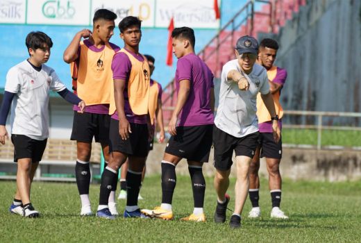 Shin Tae yong Kecewa Berat, Kondisi Rumput SEA Games 2021 Jelek - GenPI.co SULTRA