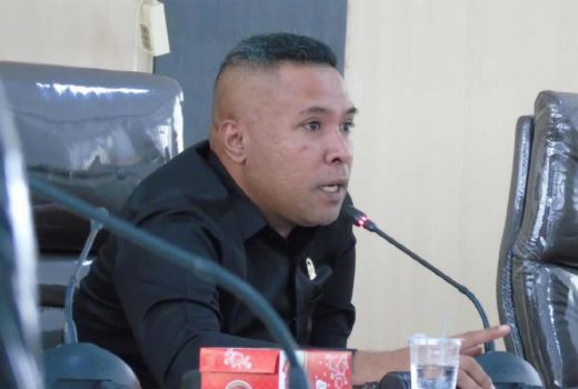 Peringatan Keras untuk Sulkarnain Kadir, Rajab Jinik: Meresahkan! - GenPI.co SULTRA