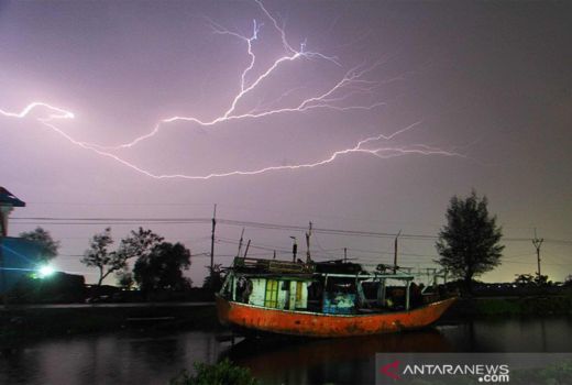 BMKG Kendari Prediksi Cuaca di Wilayah Sultra, Warga Mohon Waspada - GenPI.co SULTRA