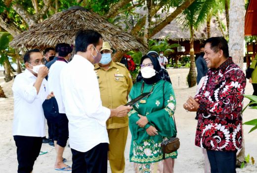 Wah Bagus Nih, Respons Jokowi Tanggapi 7 Wisata Top di Sultra - GenPI.co SULTRA
