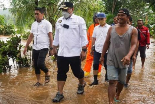 Banjir Terjang Baubau Sultra, 3 Kelurahan Terendam - GenPI.co SULTRA