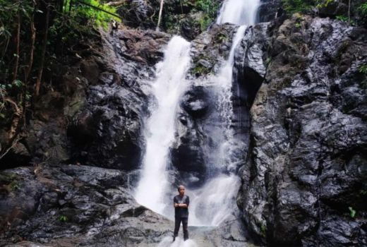 Petualangan ke Air Terjun Laameoru, Wisata Tersembunyi di Sultra - GenPI.co SULTRA