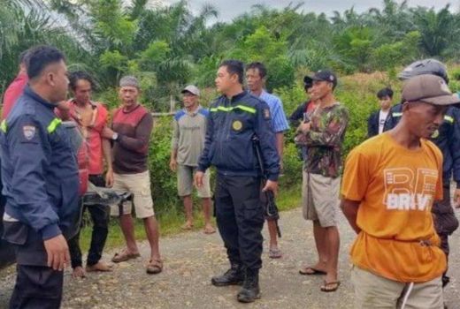 Sadis Banget, Pria Ini Bacok Kepala Istri dan Balita 2 Tahun - GenPI.co SULTRA