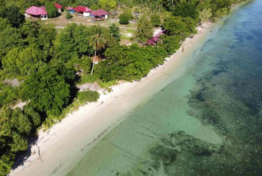Keindahan Pantai Kampa Wawonii, Destinasi Incaran Wisatawan - GenPI.co SULTRA