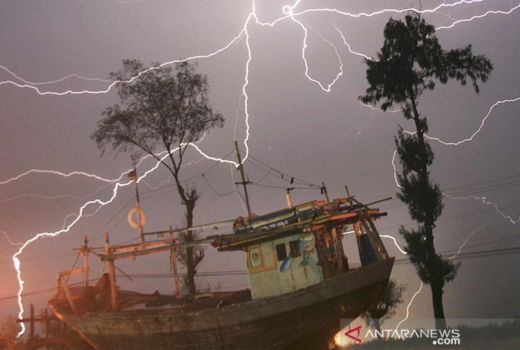 10 Daerah di Sultra Diprediksi Hujan Disertai Angin Kencang, Awas - GenPI.co SULTRA