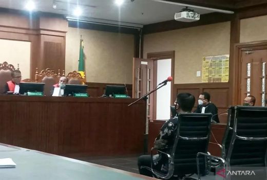 Suap Dana PEN Kolaka Timur, Mantan Dirjen Kemendagri Divonis 6 Tahun Penjara - GenPI.co SULTRA