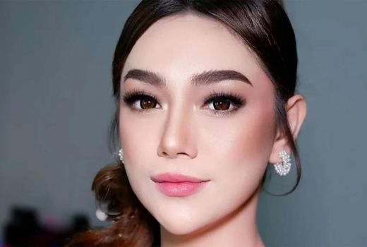 Tolak Pengusaha Tajir, Celine Evangelista Belum Siap Jadi Ibu Rumah Tangga - GenPI.co SULTRA