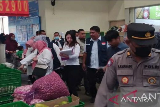 Pemkot Kendari Sidak Swalayan dan Gudang Barang, Begini Hasilnya - GenPI.co SULTRA