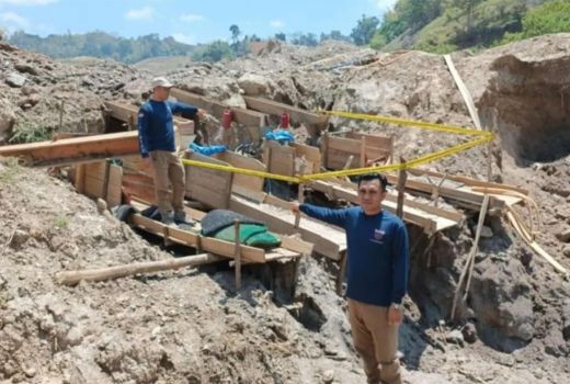 Polda Sultra Gerebek Tambang Emas Ilegal di Bombana - GenPI.co SULTRA