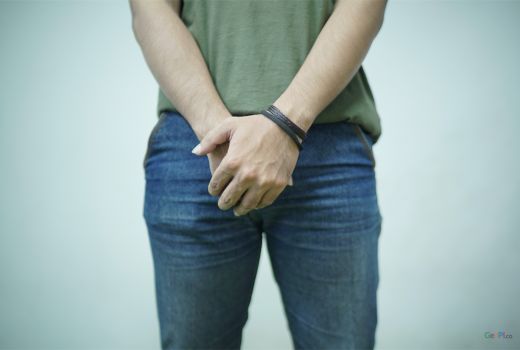 3 Bahaya Minyak Lintah Sebagai Obat Pembesar Organ Pria - GenPI.co SULTRA