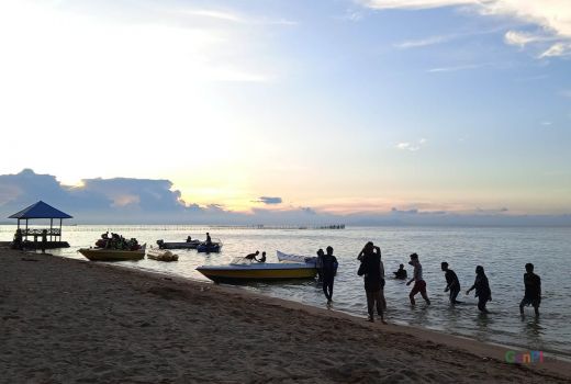 Pesona Pantai Toronipa Konawe, Sunset Indah Bikin Candu - GenPI.co SULTRA