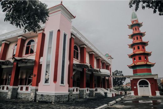 Ibadah di Masjid Cheng Ho Palembang, Rasakan Sensasi Orientalnya - GenPI.co SUMSEL