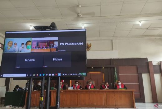 4 Terdakwa Kasus Korupsi Masjid Sriwijaya Divonis 4,6-5 Tahun - GenPI.co SUMSEL