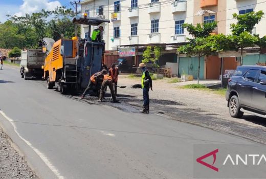 Jalan Nasional di OKU Bakal Mulus Jelang Lebaran, Warga Senang - GenPI.co SUMSEL