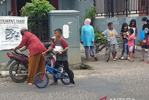 Pengurus Masjid Hingga Ponpes Dapat Sembako dari Baznas Palembang - GenPI.co SUMSEL