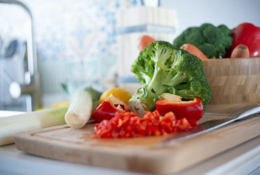 4 Rekomendasi Makanan Pencegah Kanker Prostat, Harus Dicoba - GenPI.co SUMSEL
