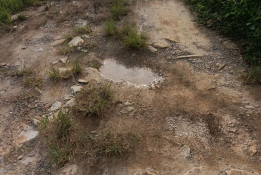 Jalan Rusak di Batumarta OKU Sering Sebabkan Kecelakaan - GenPI.co SUMSEL