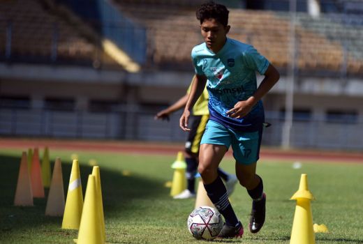Wonderkid Persib Beber Target Bersama Timnas U-19 di Piala Toulon - GenPI.co SUMSEL