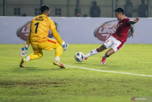 Performa Dimas Drajad-Stefano Lilipaly Tak Puaskan Shin Tae-Yong - GenPI.co SUMSEL