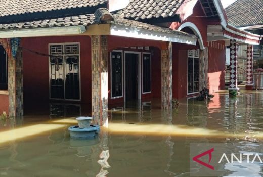 Atasi Banjir, Pemkab OKU Diminta Perbaiki Saluran Air Sekarjaya - GenPI.co SUMSEL