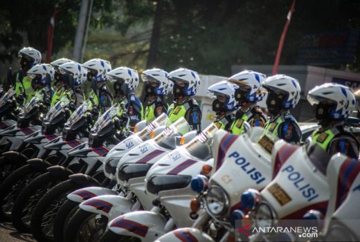 Keberangkatan Jemaah Calon Haji Asal OKU Dikawal Polisi - GenPI.co SUMSEL