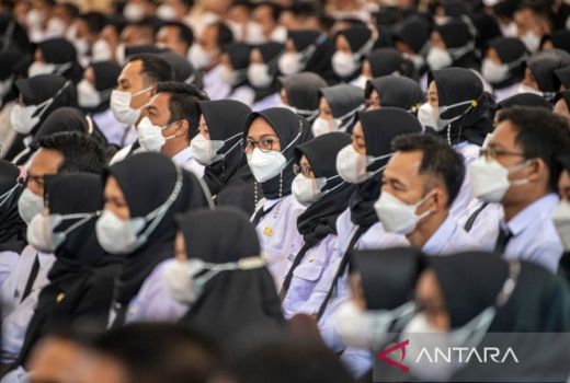 Hore! Gaji Ke-13 ASN OKU Turun Hari Ini, Sebegini Nilainya - GenPI.co SUMSEL