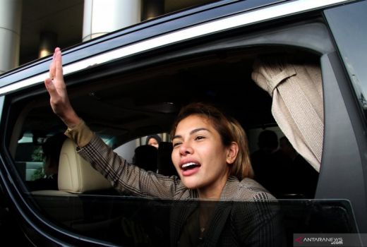 Tersandung Kasus Lagi, Nikita Mirzani Dilaporkan Istri Juragan 99 - GenPI.co SUMSEL